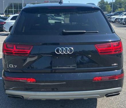 Ink Blue Metallic 2018 Audi Q7 2.0T Premium Plus