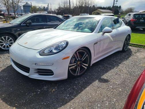 White 2014 Porsche Panamera 4S