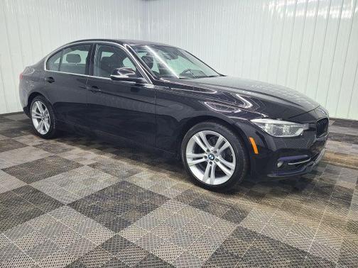 2018 BMW 330 i xDrive