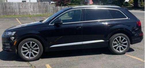 Orca Black Metallic 2018 Audi Q7 3.0T Premium Plus