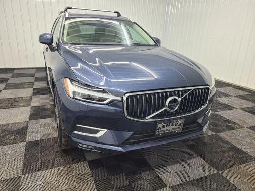 Blue 2020 Volvo XC60 T5 Inscription