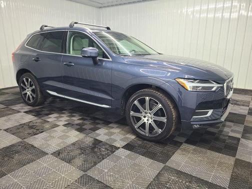 Blue 2020 Volvo XC60 T5 Inscription