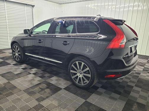Black 2017 Volvo XC60 T6 Inscription