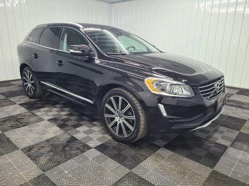 Black 2017 Volvo XC60 T6 Inscription