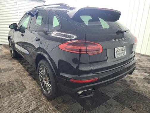 2017 Porsche Cayenne S