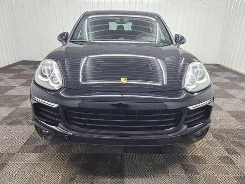 2016 Porsche Cayenne Base