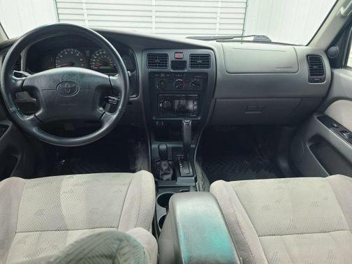2002 Toyota 4Runner SR5 Sport