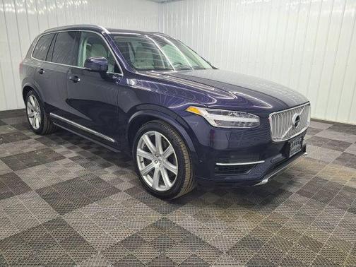 2017 Volvo XC90 Hybrid T8 Inscription