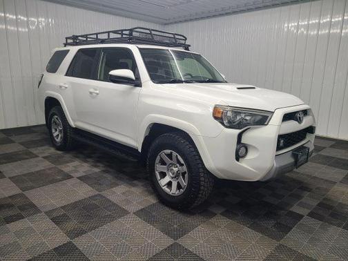 White 2014 Toyota 4Runner Trail