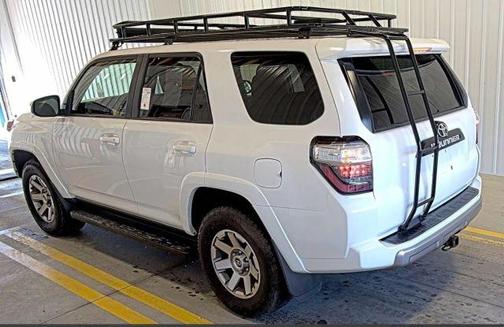 White 2014 Toyota 4Runner Trail