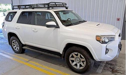 White 2014 Toyota 4Runner Trail