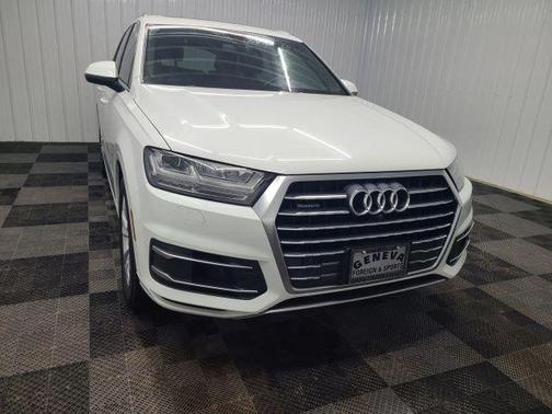 Carrara White 2018 Audi Q7 3.0T Premium Plus