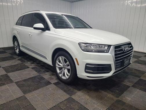 Carrara White 2018 Audi Q7 3.0T Premium Plus
