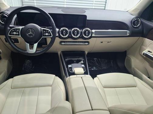 Black 2020 Mercedes-Benz GLB 250 Base 4MATIC