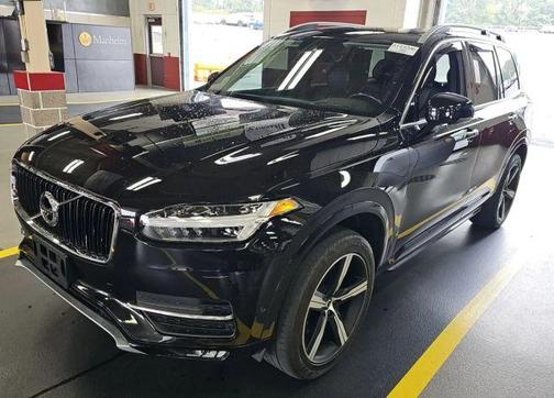 2018 Volvo XC90 T5 Momentum
