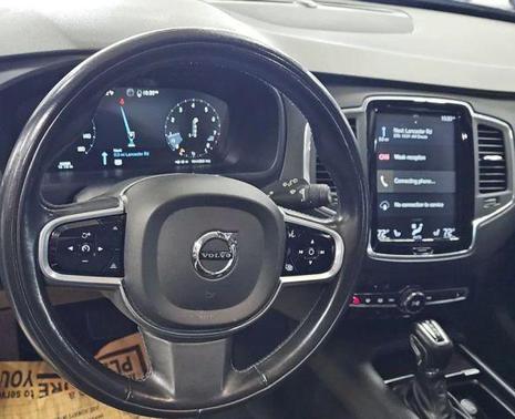 2018 Volvo XC90 T5 Momentum