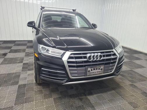 Brilliant Black 2018 Audi Q5 2.0T Premium