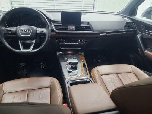 Brilliant Black 2018 Audi Q5 2.0T Premium