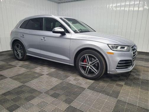Florett Silver Metallic 2018 Audi SQ5 3.0T Premium Plus