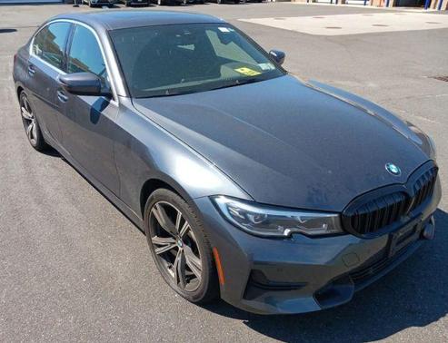 2022 BMW 330 i xDrive