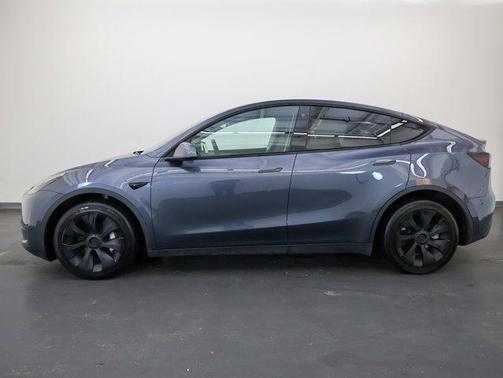 2023 Tesla Model Y Performance Dual Motor All-Wheel Drive