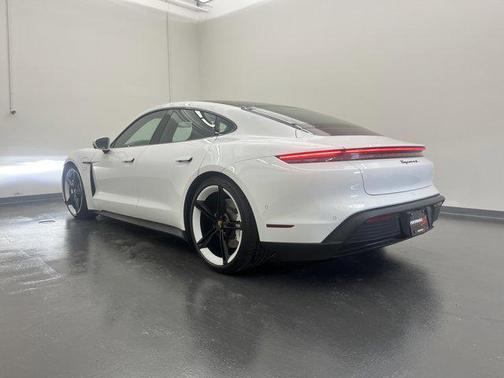 2022 Porsche Taycan 4S