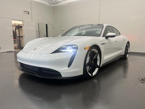 2022 Porsche Taycan 4S