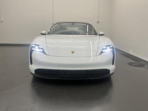 2022 Porsche Taycan 4S