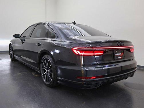 2020 Audi A8 L 60