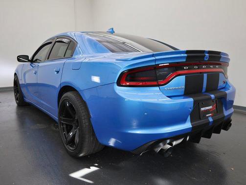 2015 Dodge Charger Road/Track