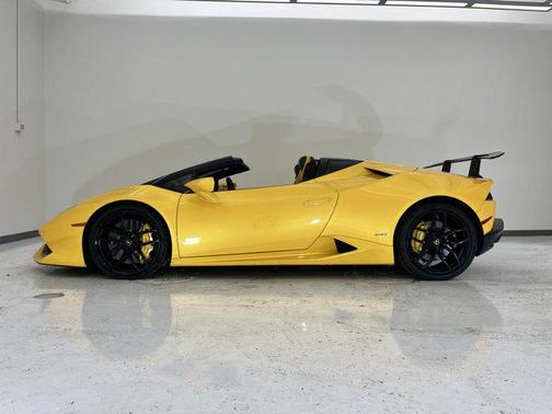 2016 Lamborghini Huracan LP610-4S