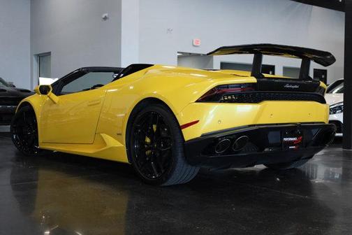 2016 Lamborghini Huracan LP610-4S