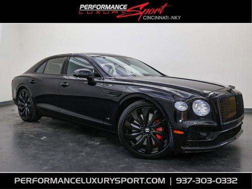 2022 Bentley Flying Spur V8