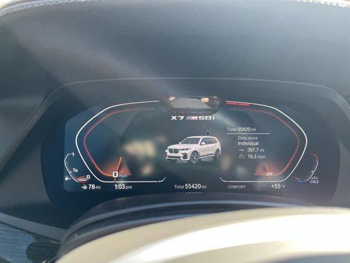 2021 BMW X7 M50i