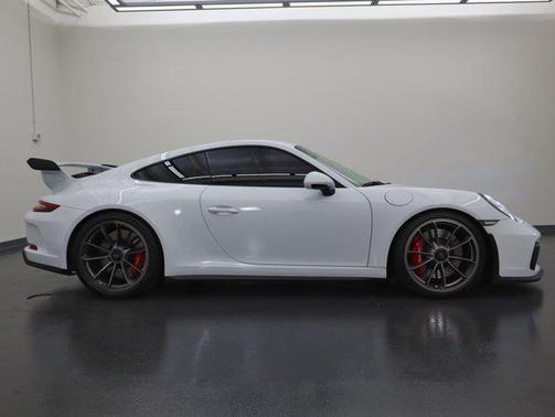2018 Porsche 911 GT3