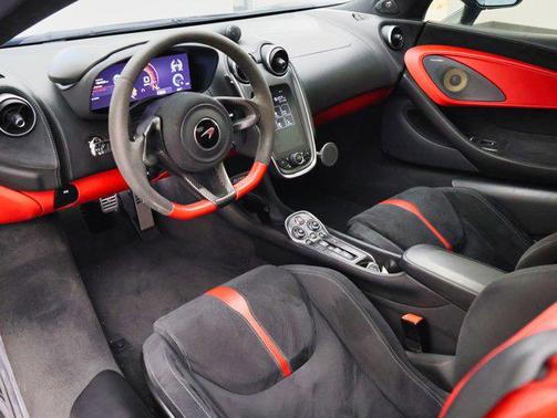2019 McLaren 570S Base
