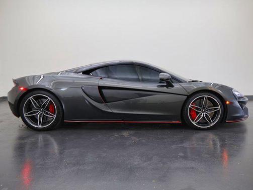 2019 McLaren 570S Base