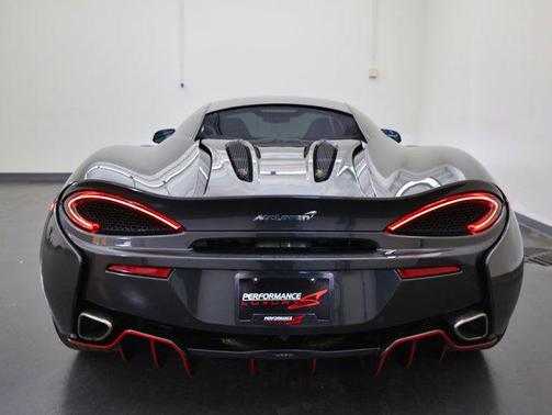 2019 McLaren 570S Base