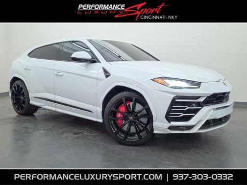 White 2021 Lamborghini Urus Base