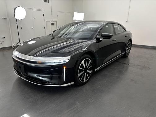 Infinite Black Metallic 2023 Lucid Air Pure