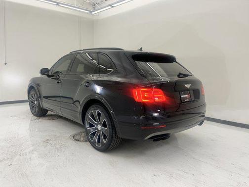2020 Bentley Bentayga V8
