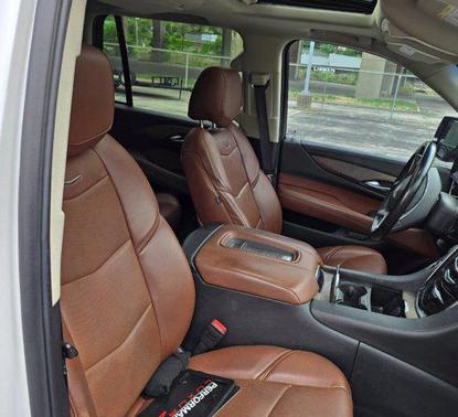Crystal White Tricoat 2016 Cadillac Escalade Premium