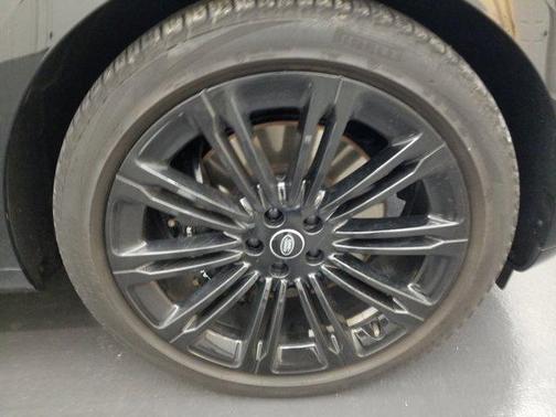2023 Land Rover Range Rover P530 SE