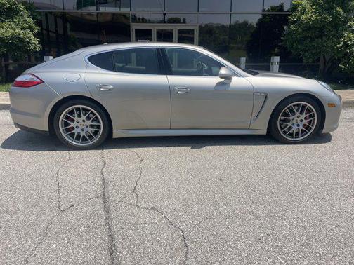 2010 Porsche Panamera Turbo