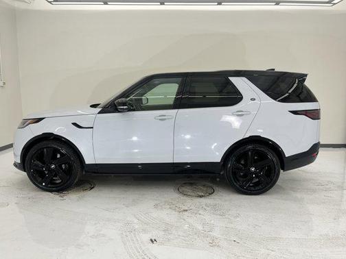 2023 Land Rover Discovery P360 Metropolitan Edition