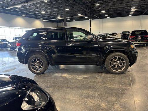 2021 Jeep Grand Cherokee 80th Anniversary 4x4