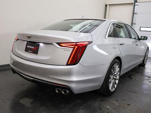 Radiant Silver Metallic 2019 Cadillac CT6 3.6L Luxury