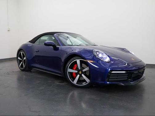 Gentian Blue Metallic 2024 Porsche 911 Carrera 4S Cabriolet