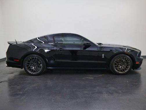 2014 Ford Shelby GT500 Base