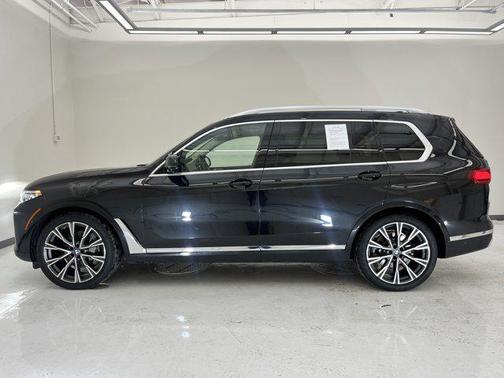 2019 BMW X7 xDrive50i